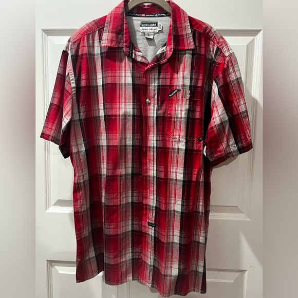 MUST BUNDLE Men’s Ecko Unlimited Shortsleeve Button Down - Picture 1 of 3